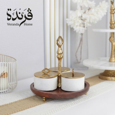 مضيفة ثلاثية رخام مع قاعدة خشب هندي