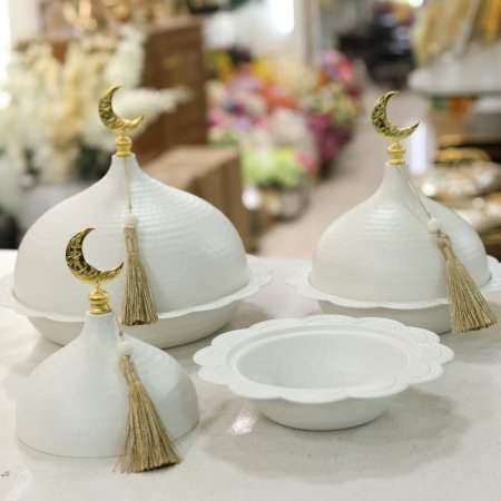 طقم 3 مضايف رمضان معدن باللون العاجي و الذهبي