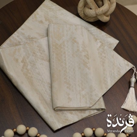 رنر طاولة بنقشة جلد الثعبان ناعمة باللون البيج بطول 210