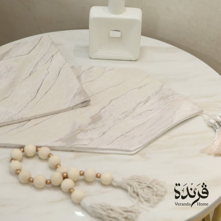 رنر طاولة انيق بنقشة رخامية مميزة بطول 210 سم