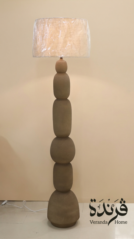 اضاءة جانبية محجر باللون البيج الغامق