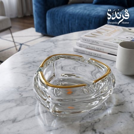 متكة زجاج مع حز ذهبي