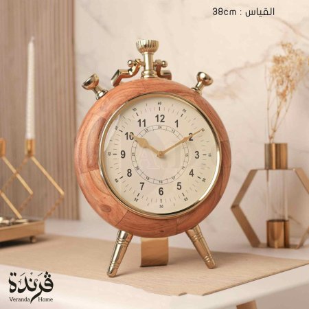 ساعة مع ستاند خشب هندي